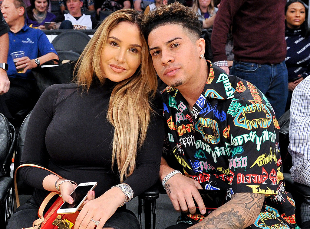 Get To Know Your 2019 People S Choice Awards Social Star Nominees E Online Uk